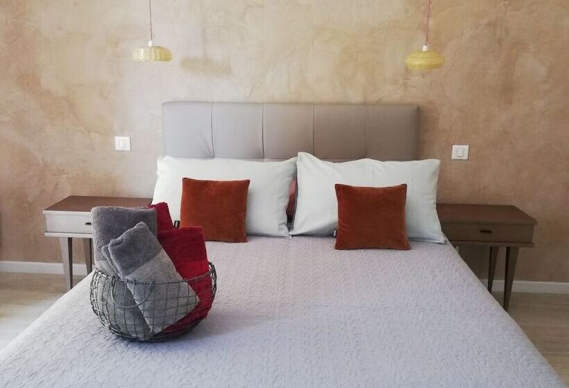 민박 Les Perluetes