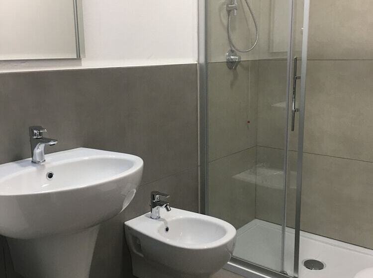 צימר Tramonti E Lago