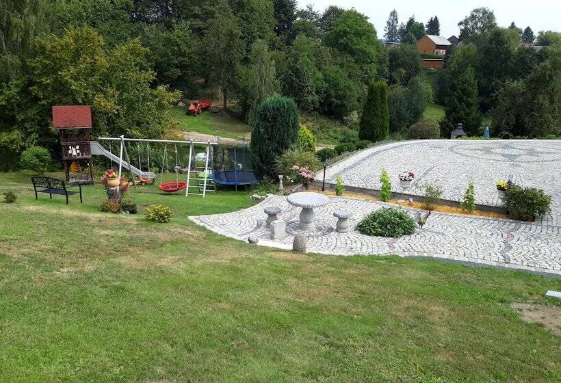 Captivating Apartment In Lichtenhain With Pond