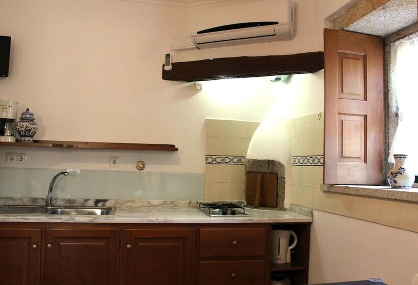 Excellent Cottage In Santa Comba With Communal Swimming Pool