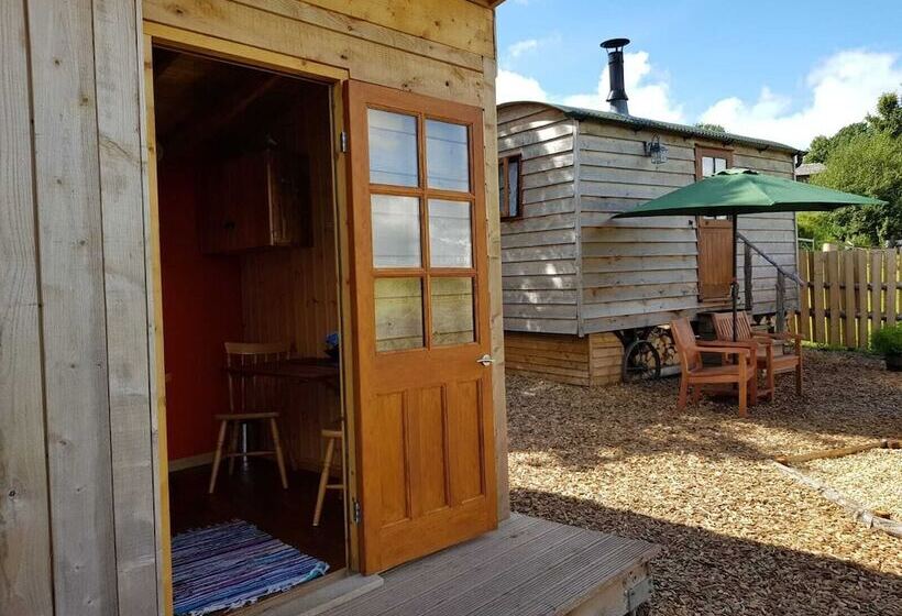 Foxglove Holiday Private Eco Accommodation
