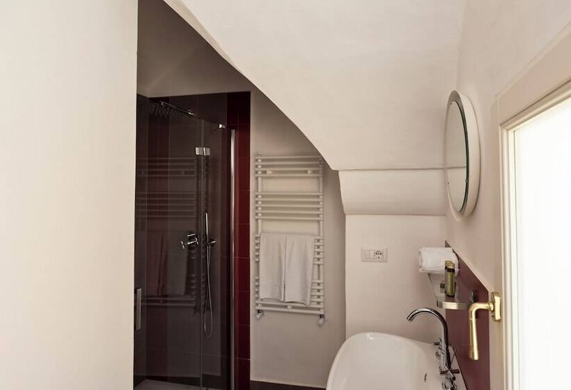 פונדק Distilia Dimora Salentina