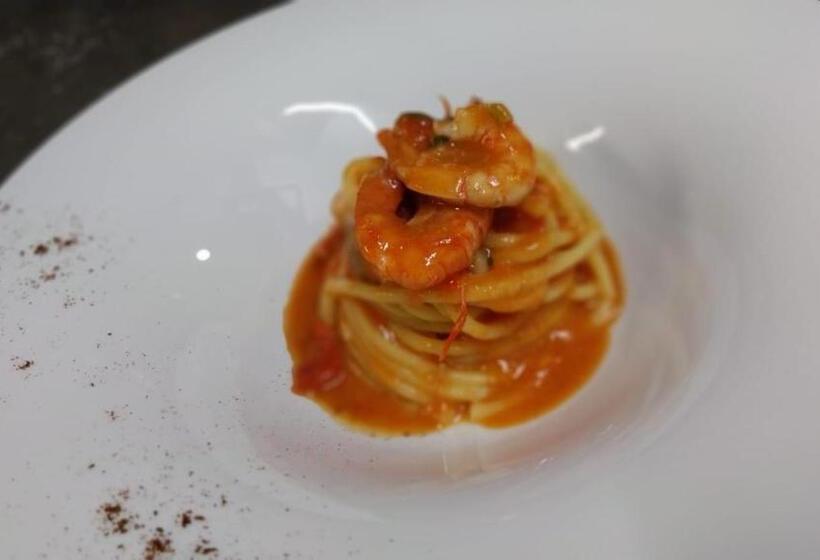 Хостел Saraceno