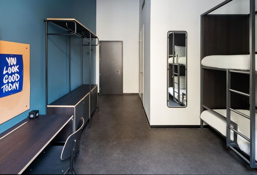 Hostal The Social Hub Bologna