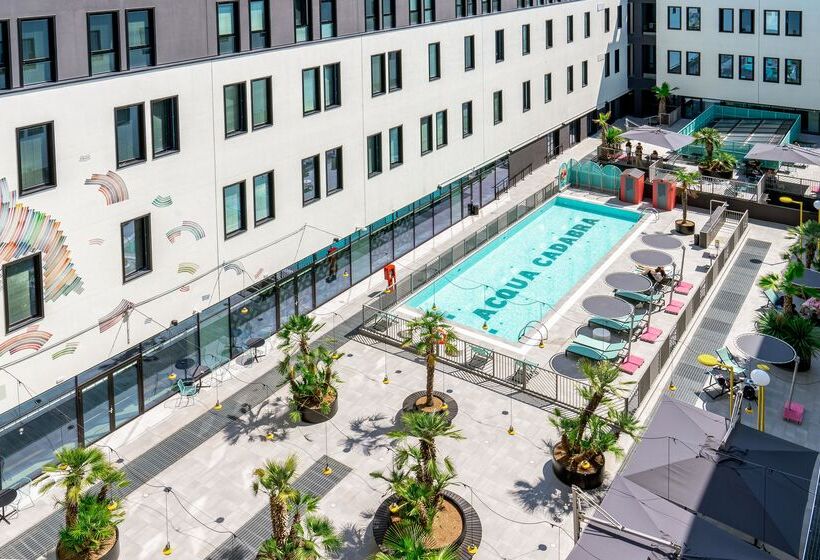 مسافرخانه The Social Hub Bologna