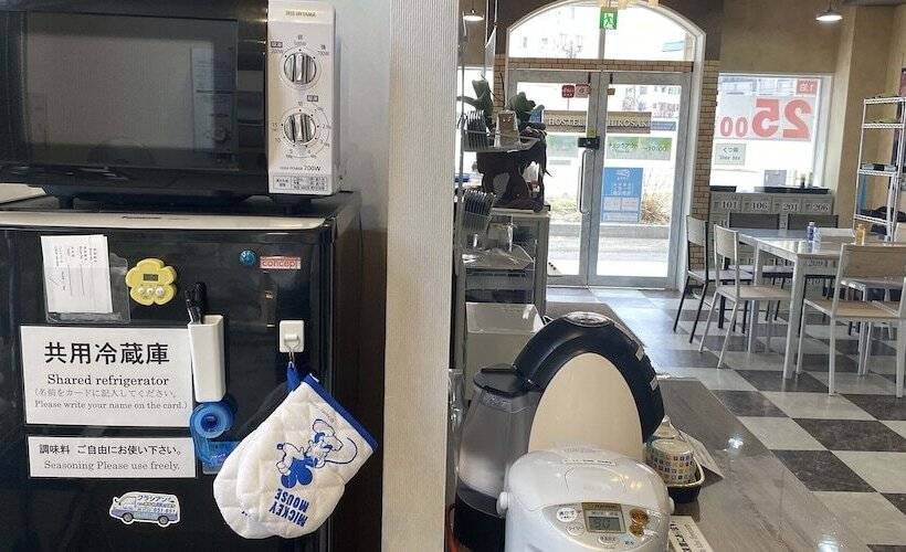 Hostel Hirosaki   Hostel