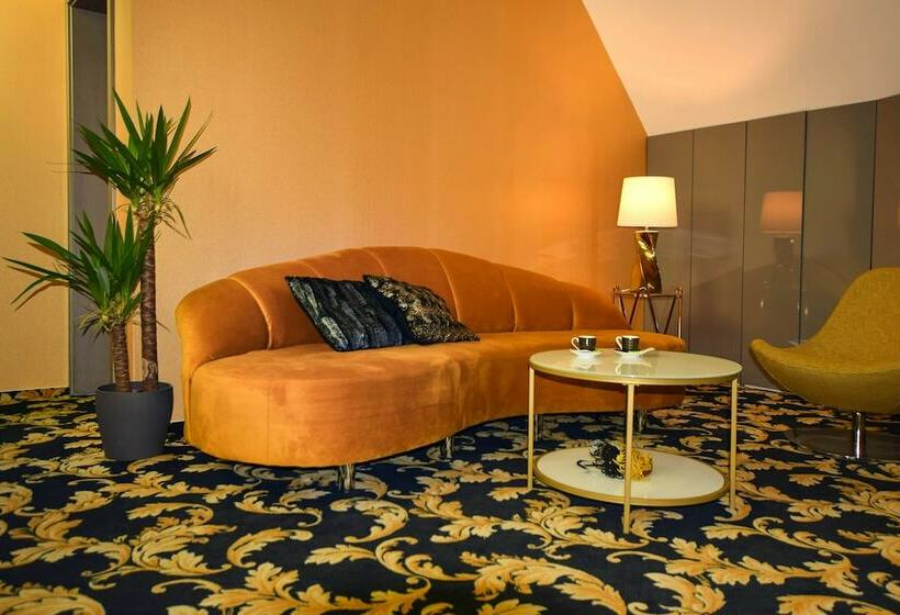 酒店 Arch Boutique