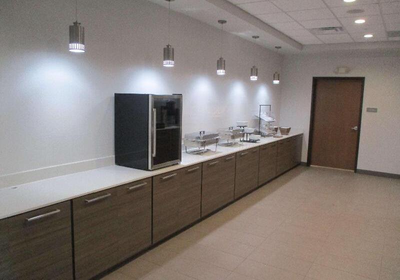 فندق Best Western Plus Chickasha Inn