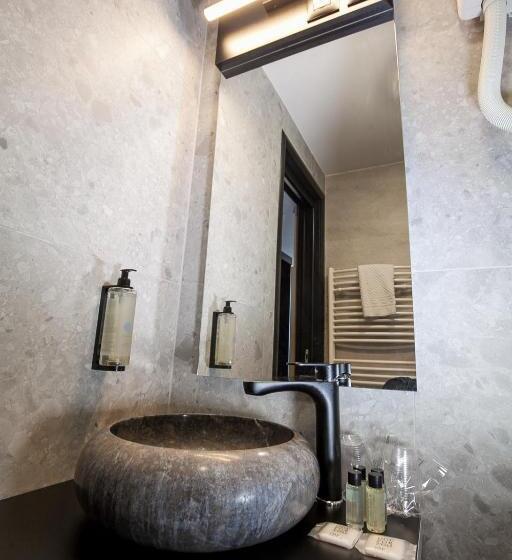 Boutique Hotel Bura 45n