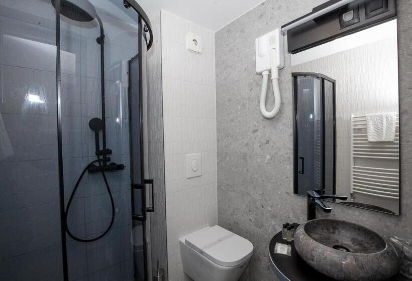 Boutique Hotel Bura 45n