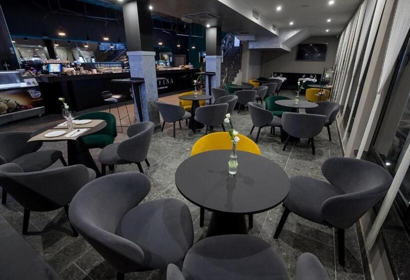 Boutique Hotel Bura 45n