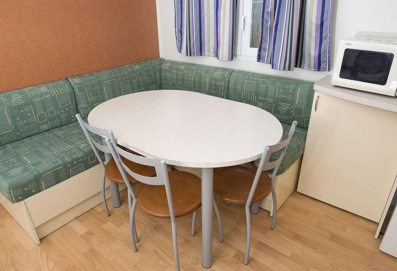 בית מלון כפרי Camping Las Gaviotas