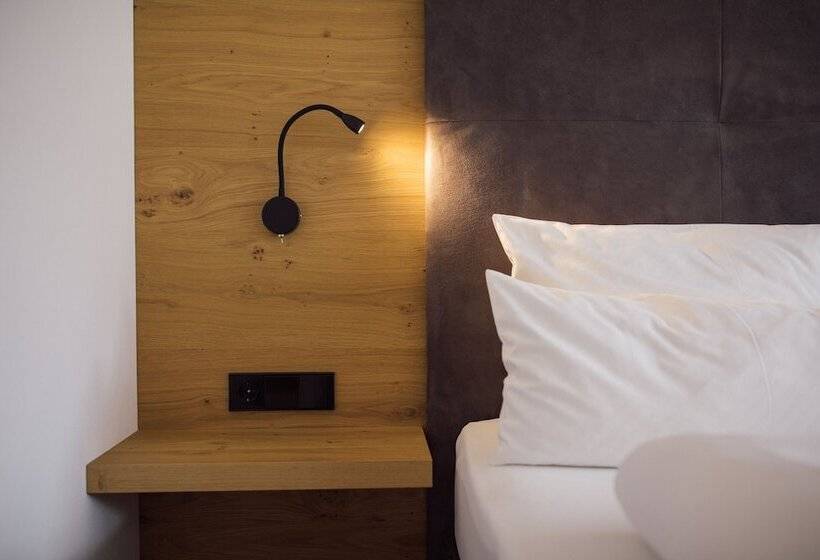 בית מלון כפרי Eden Boutique