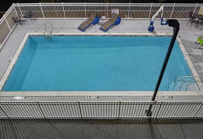 فندق Hampton Inn & Suites Macclenny I10