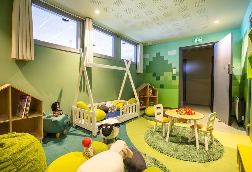 בית מלון כפרי Hôtel Club Mmv Plagne 2000