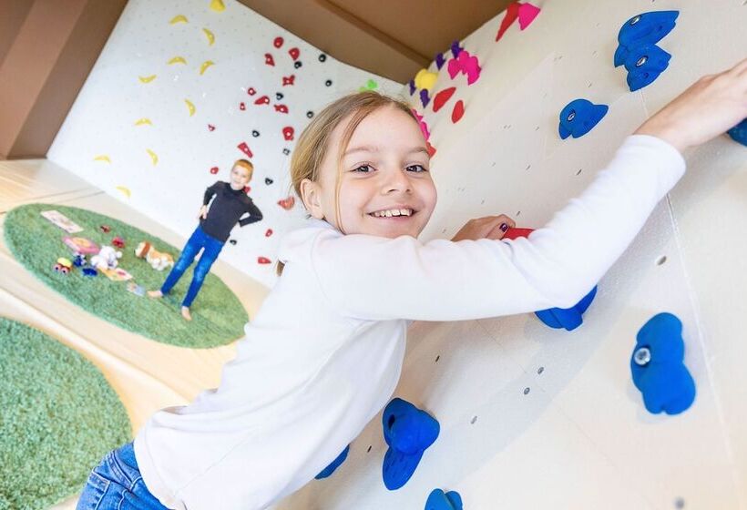 בית מלון כפרי Hôtel Club Mmv Plagne 2000