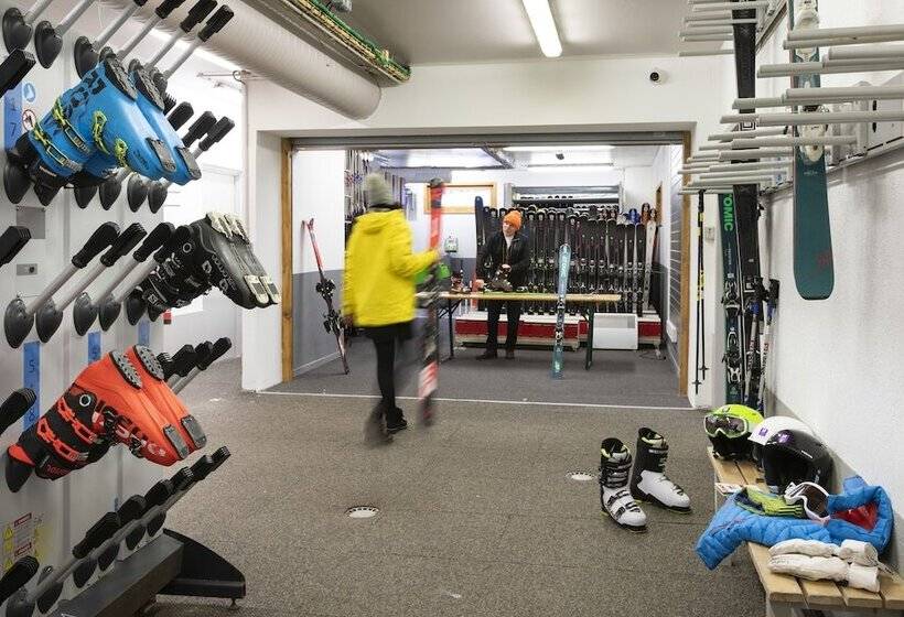 בית מלון כפרי Hôtel Club Mmv Plagne 2000