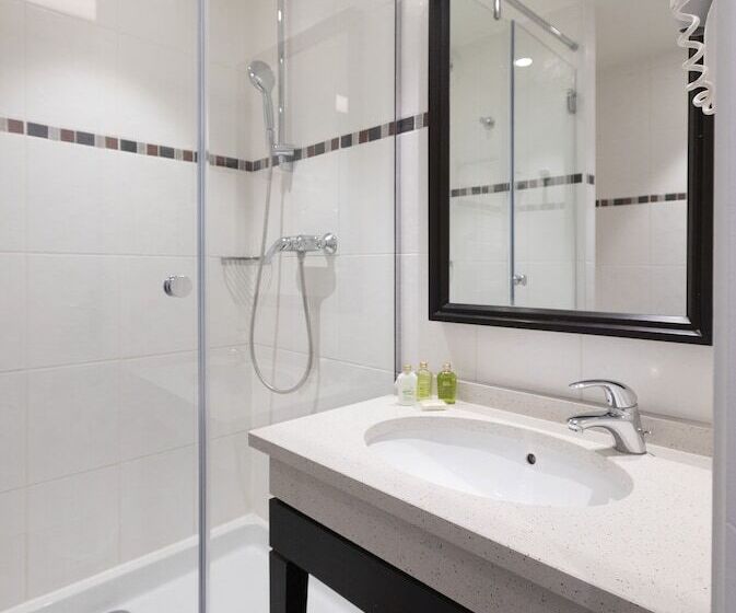 בית מלון כפרי Hôtel Club Mmv Plagne 2000