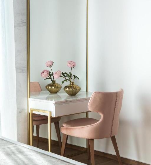 هتل Mirabile Luxury Suites