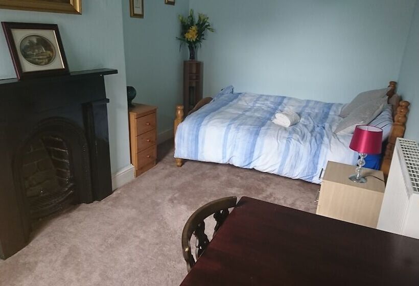 酒店 Phoenix Nights Guest House