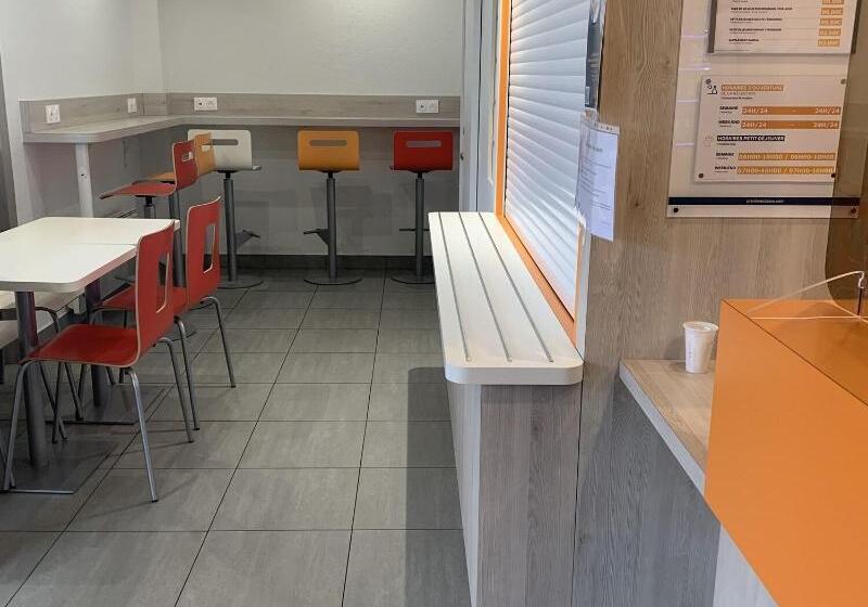 فندق Premiere Classe Paris Nord  Sarcelles