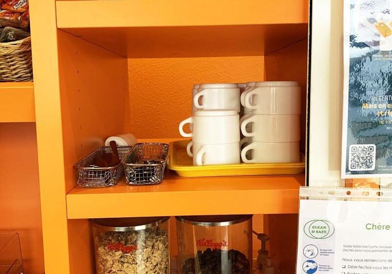 فندق Premiere Classe Paris Nord  Sarcelles