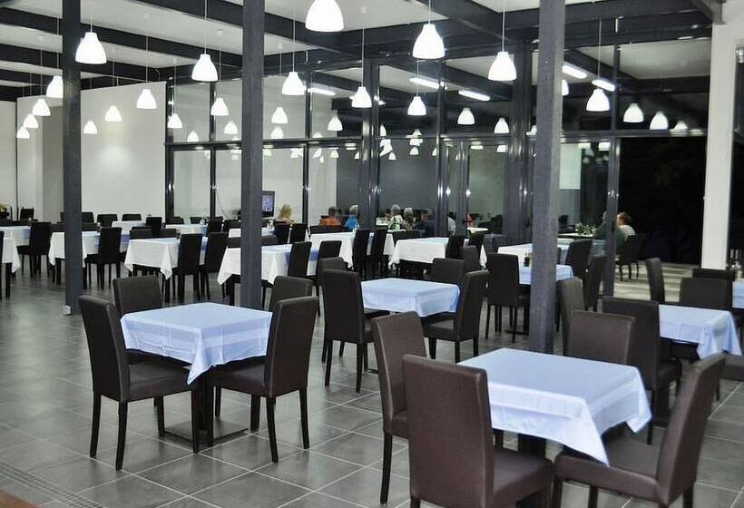 בית מלון כפרי Mobile Homes Camp Klenovica