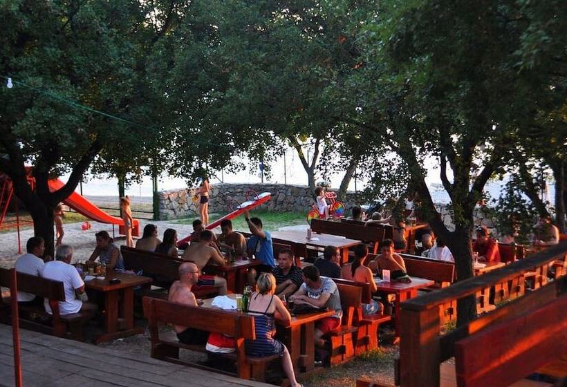 בית מלון כפרי Mobile Homes Camp Klenovica