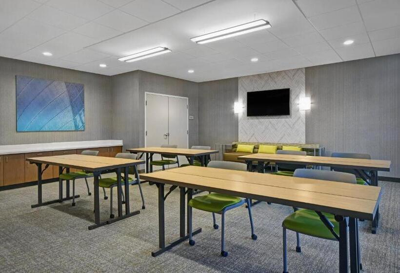 فندق Springhill Suites By Marriott St. Paul Arden Hills