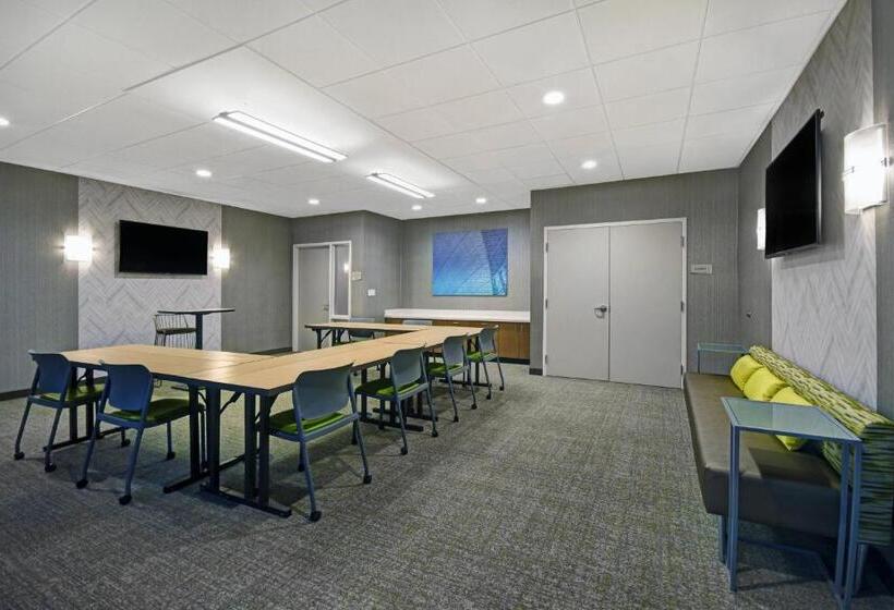 فندق Springhill Suites By Marriott St. Paul Arden Hills