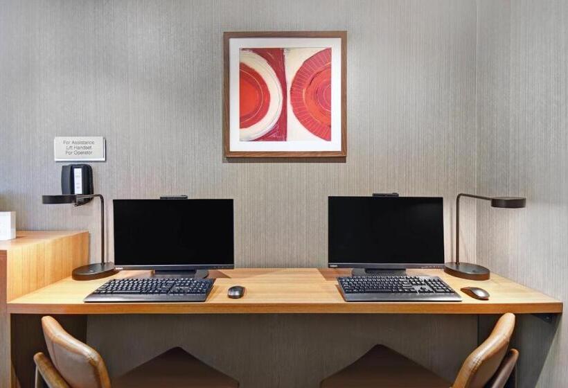 فندق Springhill Suites By Marriott St. Paul Arden Hills