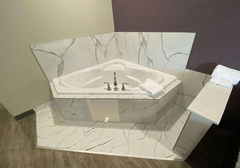 Surestay Plus Hotel By Best Western Ada