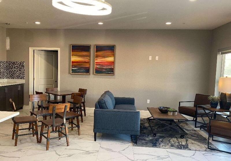 Surestay Plus Hotel By Best Western Ada