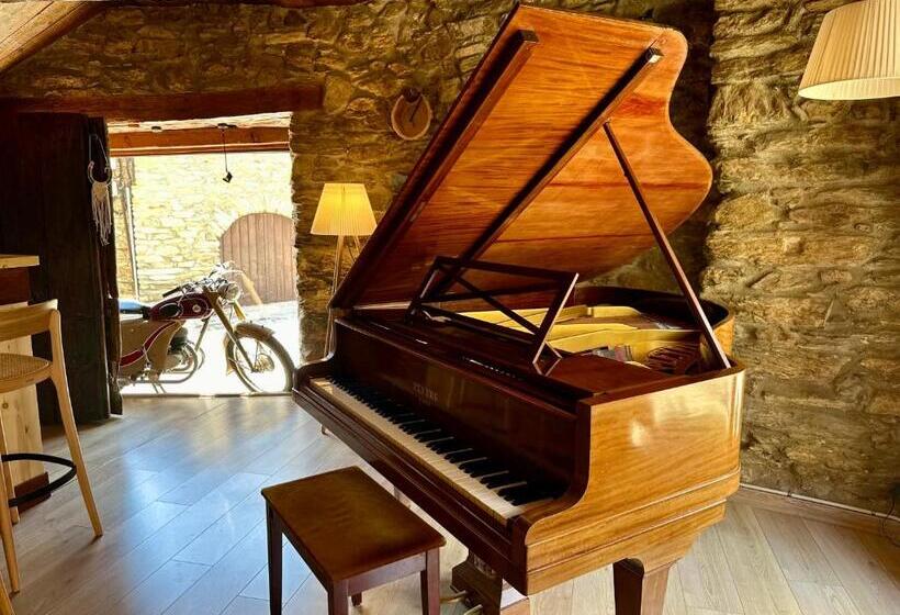 L Hotelet D Estamariu Cal Teixidor