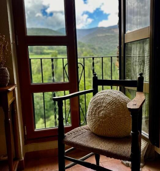 L Hotelet D Estamariu Cal Teixidor