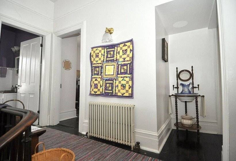 Manor At Berkeley Springs