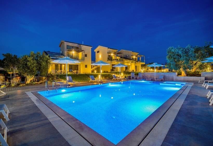 Miroes Suites