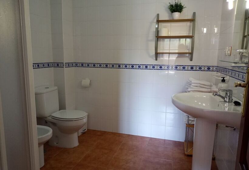 פנסיון Alojamiento Ardales