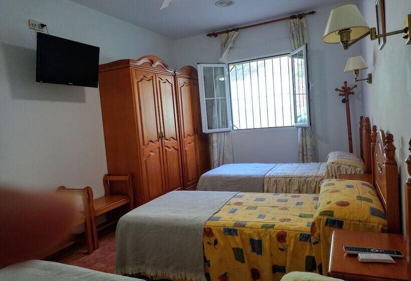 פנסיון Alojamiento Ardales