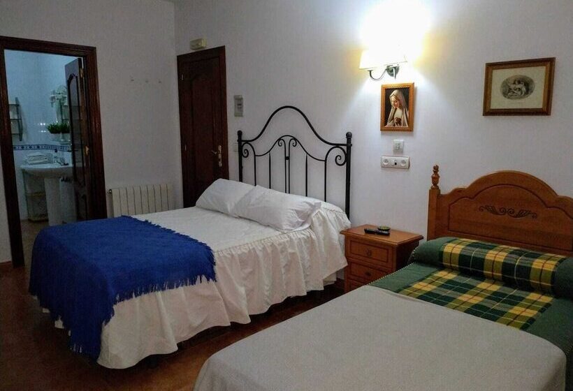 פנסיון Alojamiento Ardales