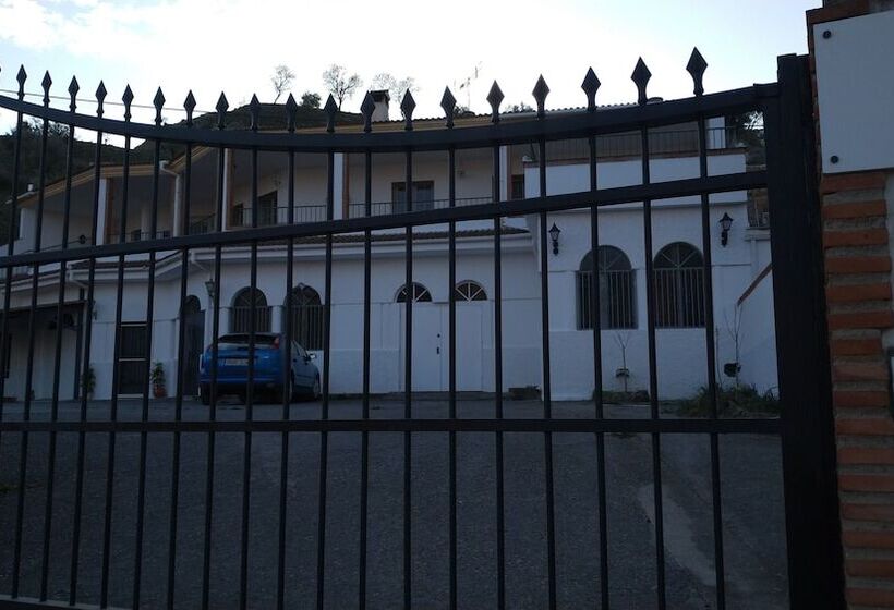 פנסיון Alojamiento Ardales