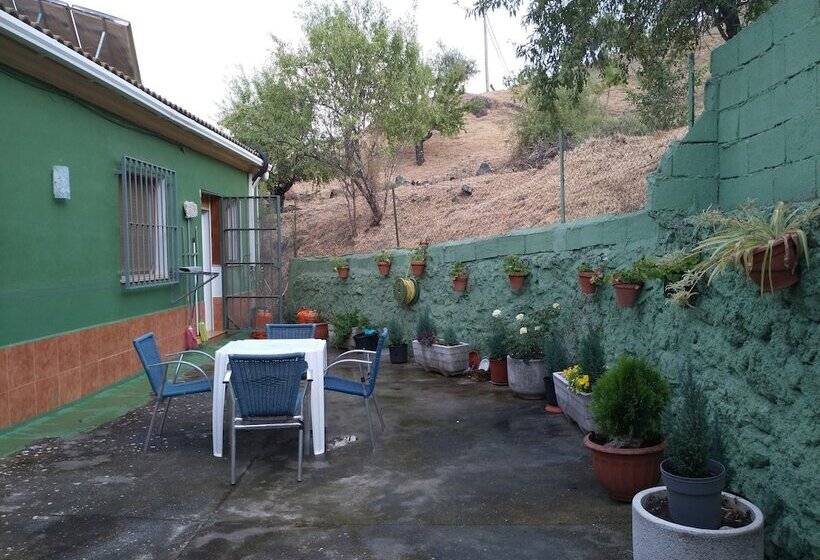 פנסיון Alojamiento Ardales