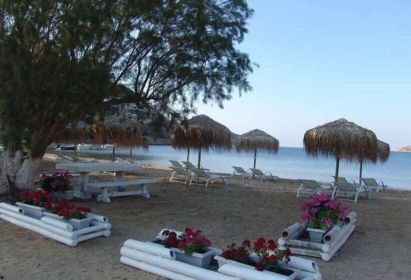 פנסיון Avlomonasbeach – Adults Only