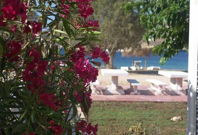 פנסיון Avlomonasbeach – Adults Only