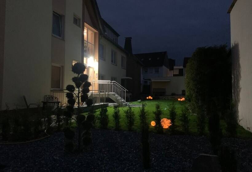 بنسيون Gästehaus Am Kurpark