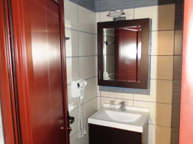 פנסיון House Sartios