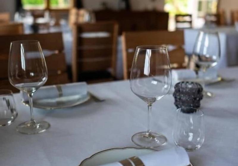 Пансион Landgasthof Hittenkirchen