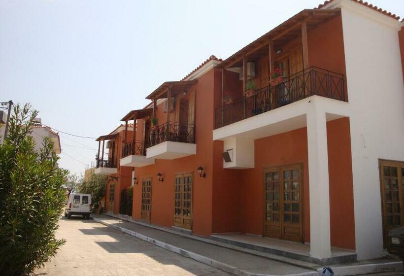 پانسیون Guest House Natura