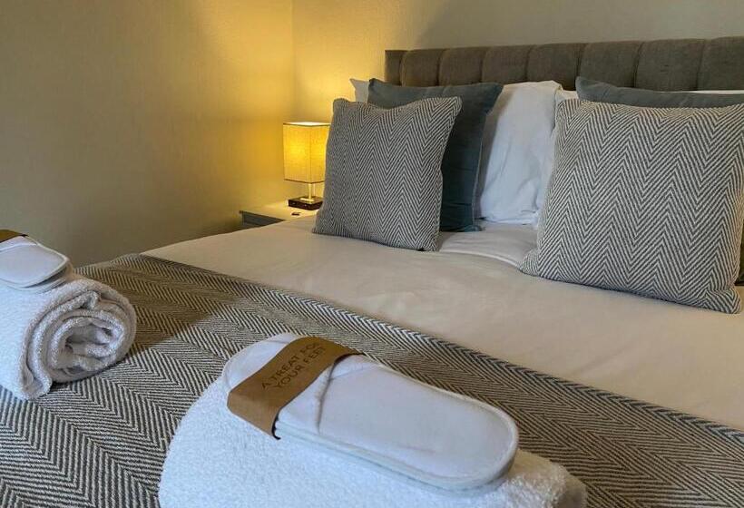 بنسيون Peacock Guest House