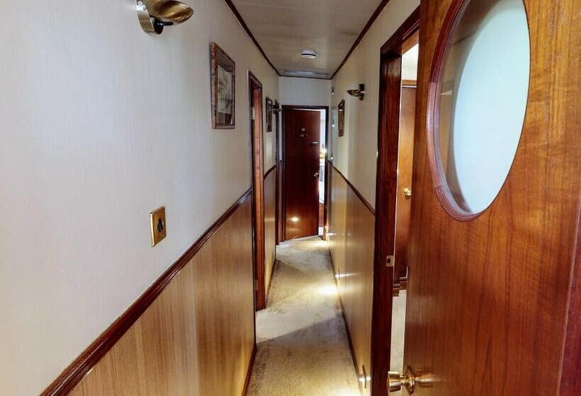 بنسيون Rives Du Sud